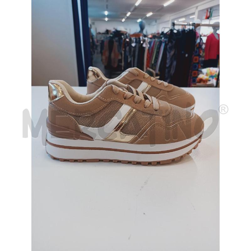 SCARPONI DONNA BEIGE RIGHE ORO | Mercatino dell'Usato Roma rebibbia 1
