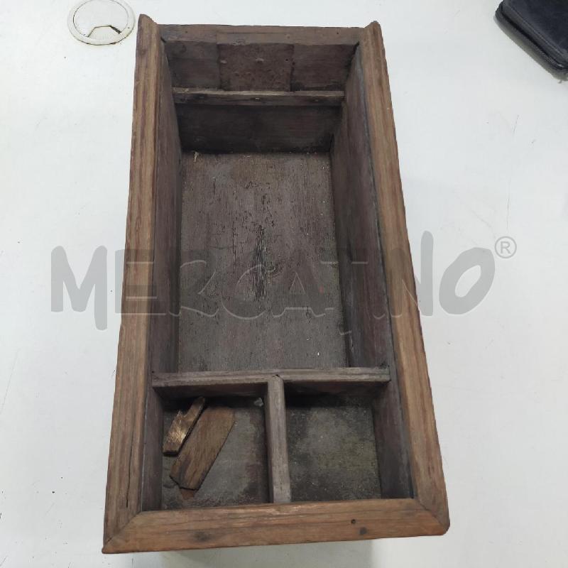SCATOLA VECCHIA LEGNO 3 SCOMPARTI DA RIV | Mercatino dell'Usato Roma rebibbia 4