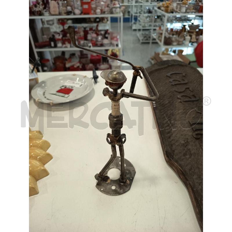 SCULTURA ACCIAIO GOLFISTA CANDELA | Mercatino dell'Usato Roma rebibbia 2
