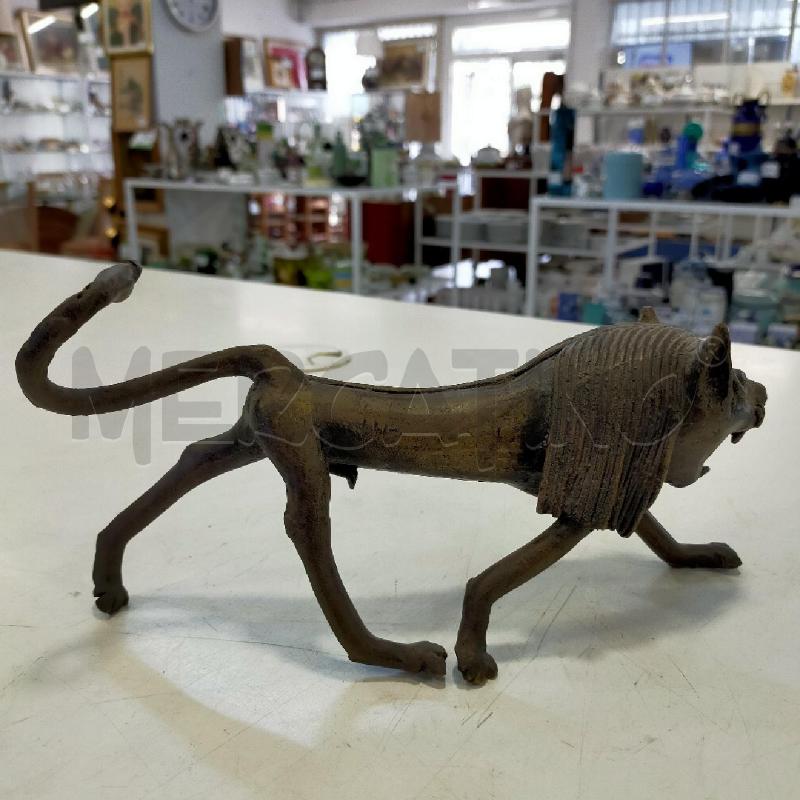 SCULTURA BRONZO LEONE PETTINATO | Mercatino dell'Usato Roma rebibbia 2