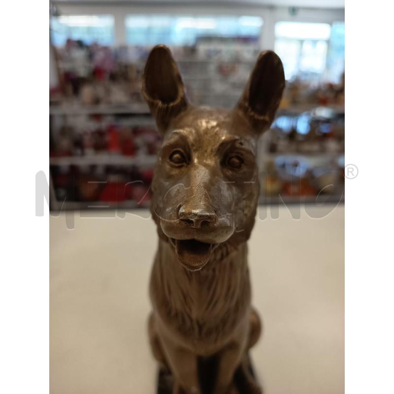 SCULTURA CANE DOR BASE MARMO  | Mercatino dell'Usato Roma rebibbia 3