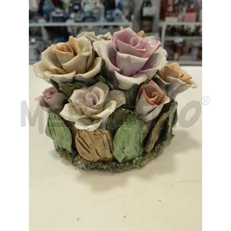 SCULTURA CAPODIMONTE FIORI GRANDI DA RIV | Mercatino dell'Usato Roma rebibbia 1
