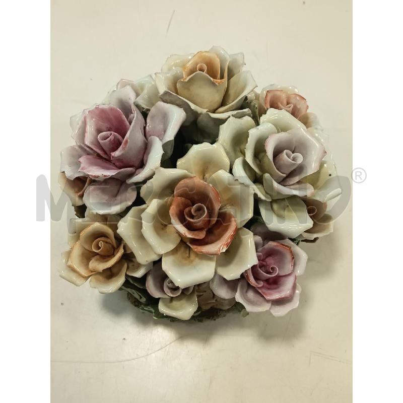 SCULTURA CAPODIMONTE FIORI GRANDI DA RIV | Mercatino dell'Usato Roma rebibbia 3