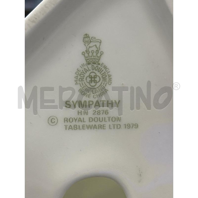 SCULTURA CERAM BIANCA ROYAL DOULTON DONNA | Mercatino dell'Usato Roma rebibbia 3