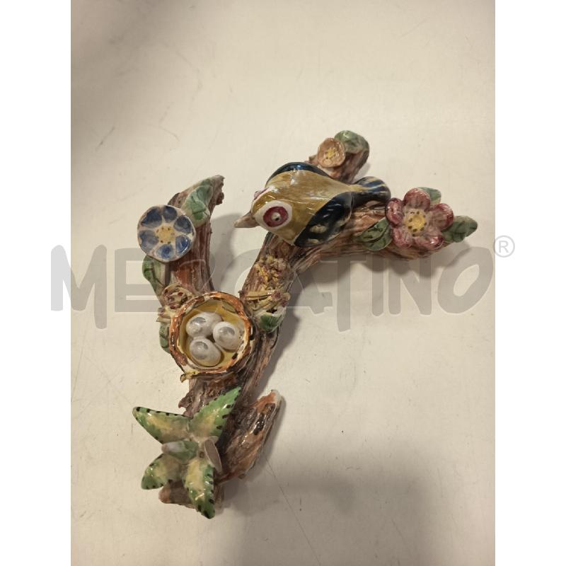 SCULTURA PICCOLA CERAM UCCELLINO SU RAMO | Mercatino dell'Usato Roma rebibbia 1