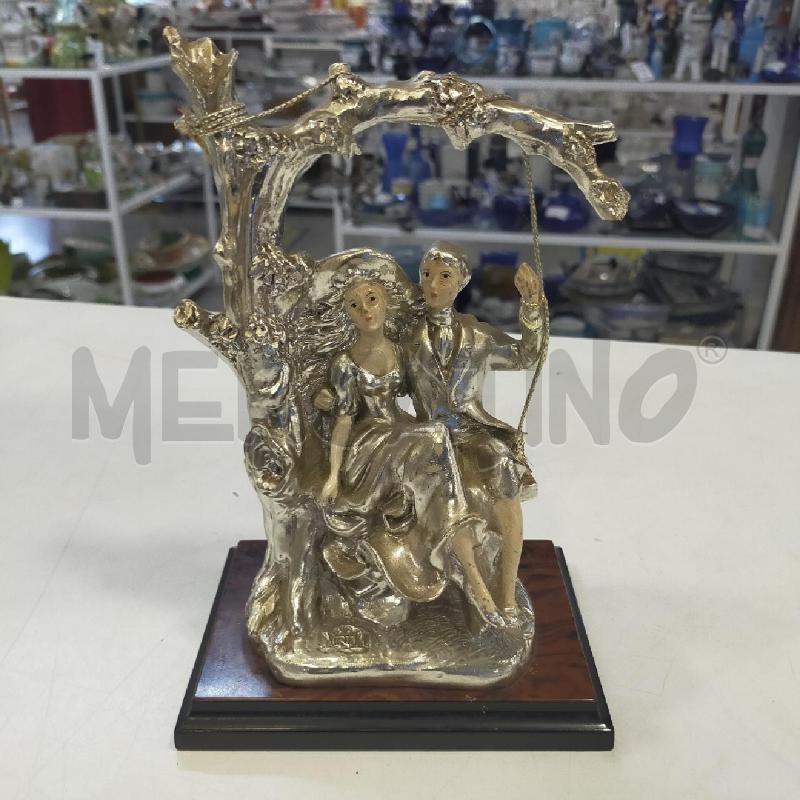SCULTURA PICCOLA COPPIA CROMO SU ALTALENA | Mercatino dell'Usato Roma rebibbia 1