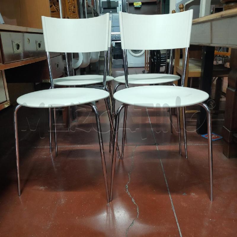 SEDIE CIACCI PZ. 4 BIANCHE PLASTICA  | Mercatino dell'Usato Roma rebibbia 2
