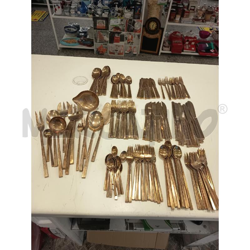 SERVIZIO POSATE TAILANDESI NIKELBRONZE 146 PZ | Mercatino dell'Usato Roma rebibbia 3