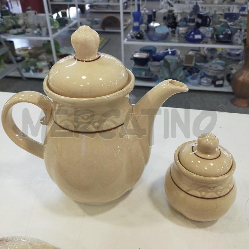 SERVIZIO TAZZE 6PZ +2PORTATE CERAMICA BEIGE RIGA MARRONE  | Mercatino dell'Usato Roma rebibbia 2