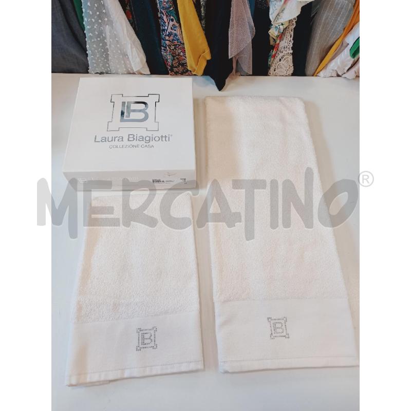 SET 2 ASCIUGAMANO OSPITE LAURA BIAGIOTTI | Mercatino dell'Usato Roma rebibbia 1