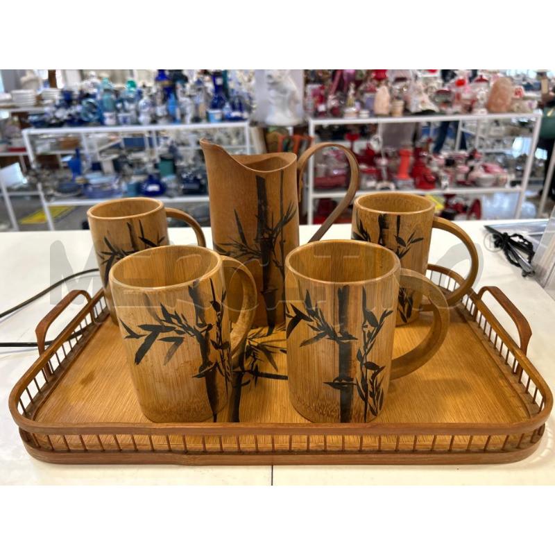 SET LEGNO 4TAZZE+BROCCA E VASSOIO ORIENTALE | Mercatino dell'Usato Roma rebibbia 1
