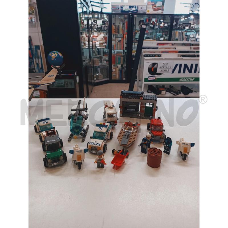 SET LEGO CITY STAZ POLIZIA 60047+ MEZZI VARI CODICI | Mercatino dell'Usato Roma rebibbia 3