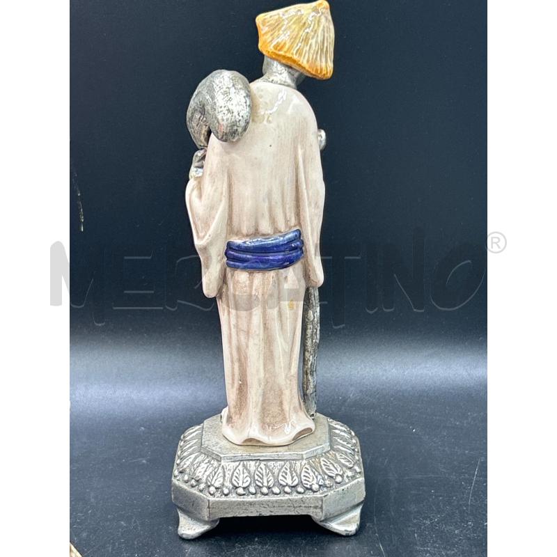 STATUINA UOMO SAGGIO ORIENTALE BASE PELTRO | Mercatino dell'Usato Roma rebibbia 2