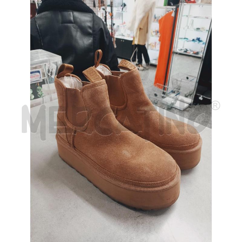 STIVALETTO UGG W NEUMEL PLATFORM CHELSEA CAMM | Mercatino dell'Usato Roma rebibbia 1