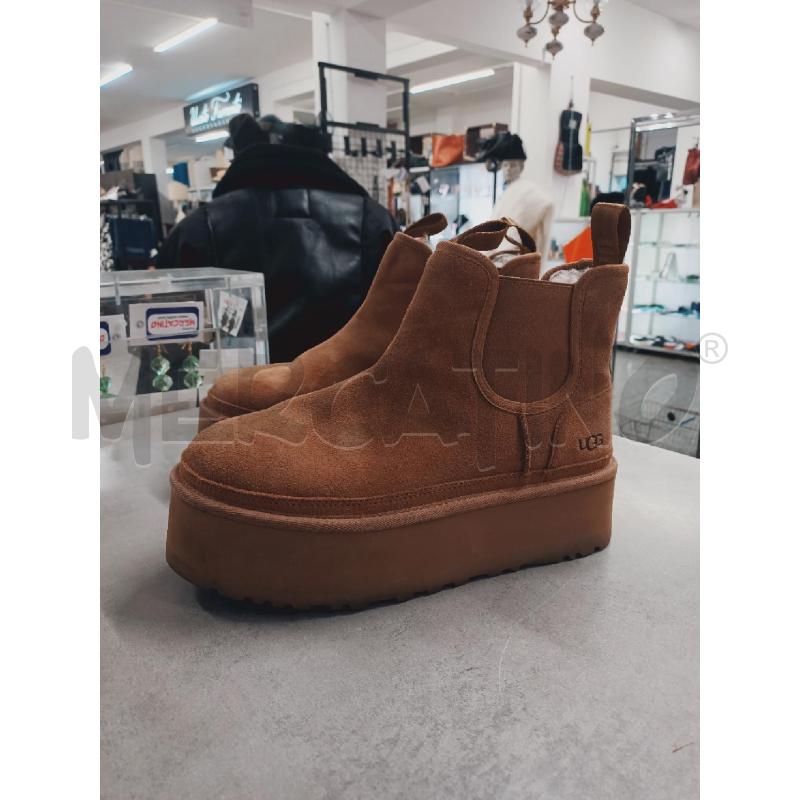 STIVALETTO UGG W NEUMEL PLATFORM CHELSEA CAMM | Mercatino dell'Usato Roma rebibbia 2