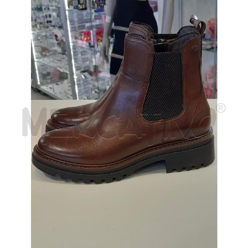 STIVALI DONNA KEYS MARRONE ZIP | Mercatino dell'Usato Roma rebibbia 2