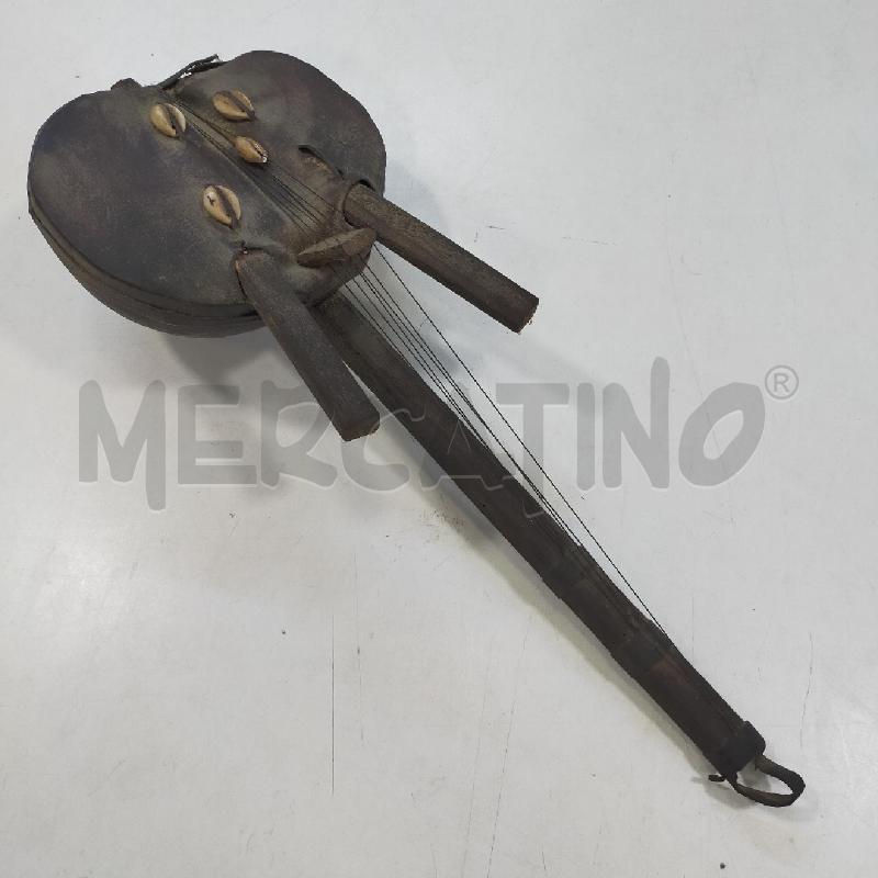 STRUMENTO MUSICALE ETNICO LEGNO CONCHIGLIE | Mercatino dell'Usato Roma rebibbia 1
