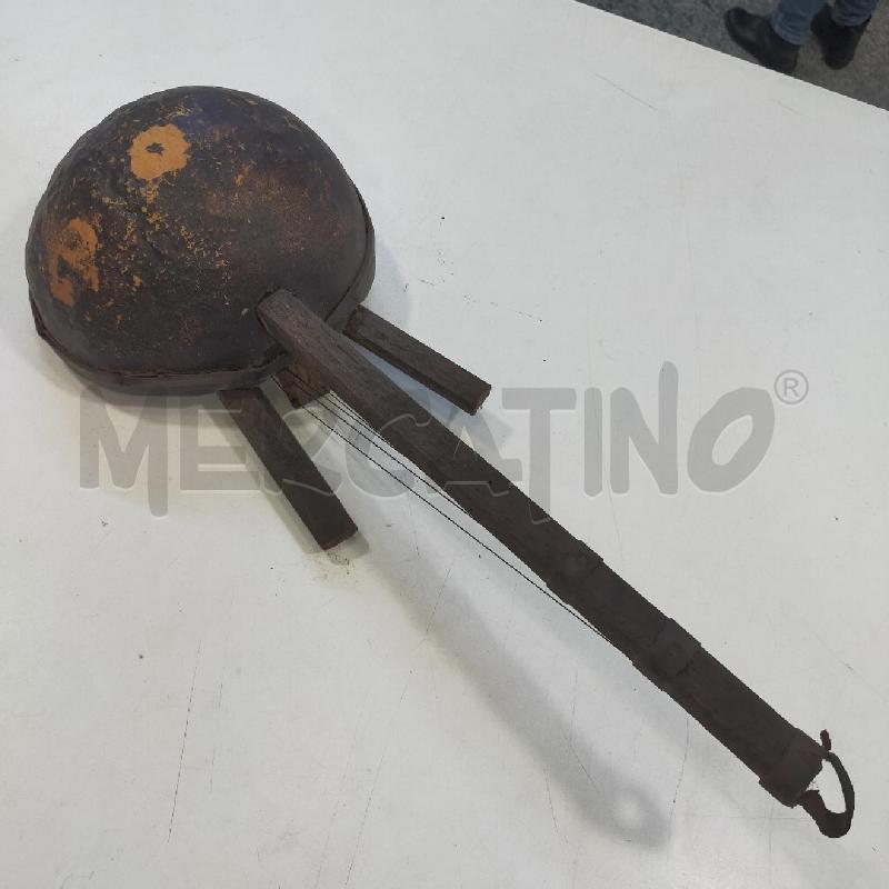 STRUMENTO MUSICALE ETNICO LEGNO CONCHIGLIE | Mercatino dell'Usato Roma rebibbia 3