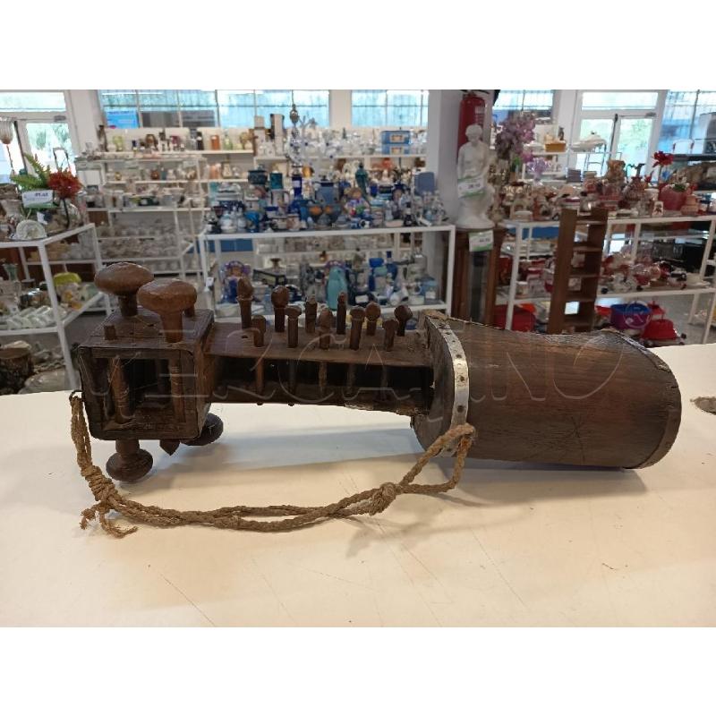STRUMENTO MUSICALE SARANGI INDIANO DA RIV  | Mercatino dell'Usato Roma rebibbia 2