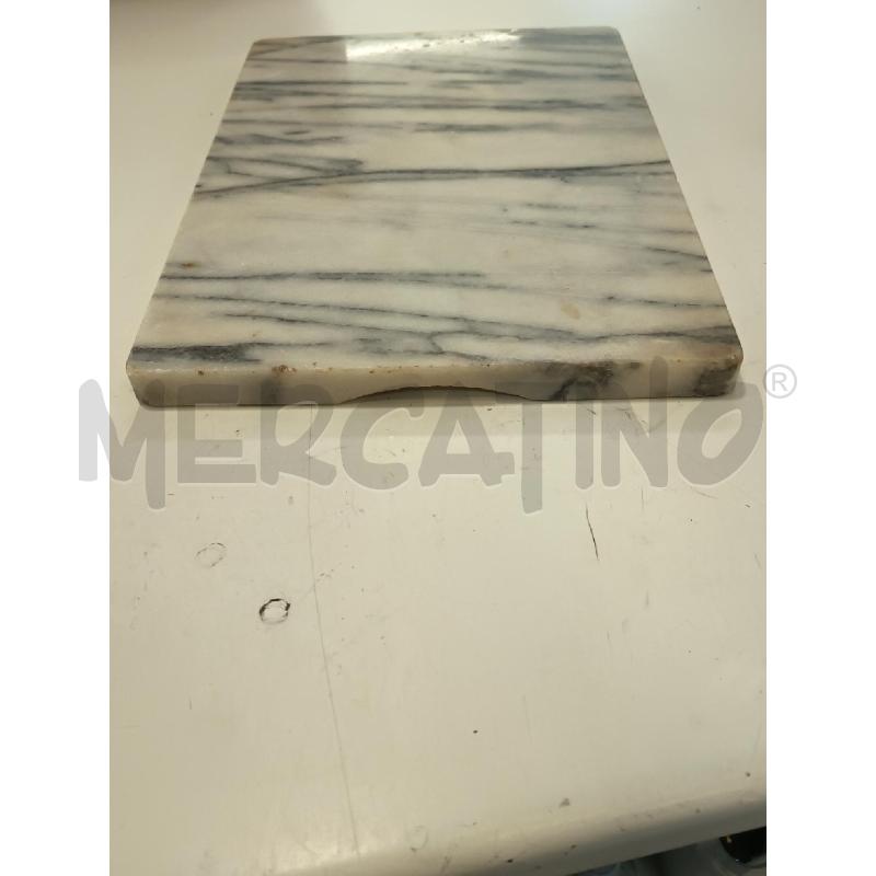 TAGLIERE MARMO BIANCO DA RIV | Mercatino dell'Usato Roma rebibbia 2