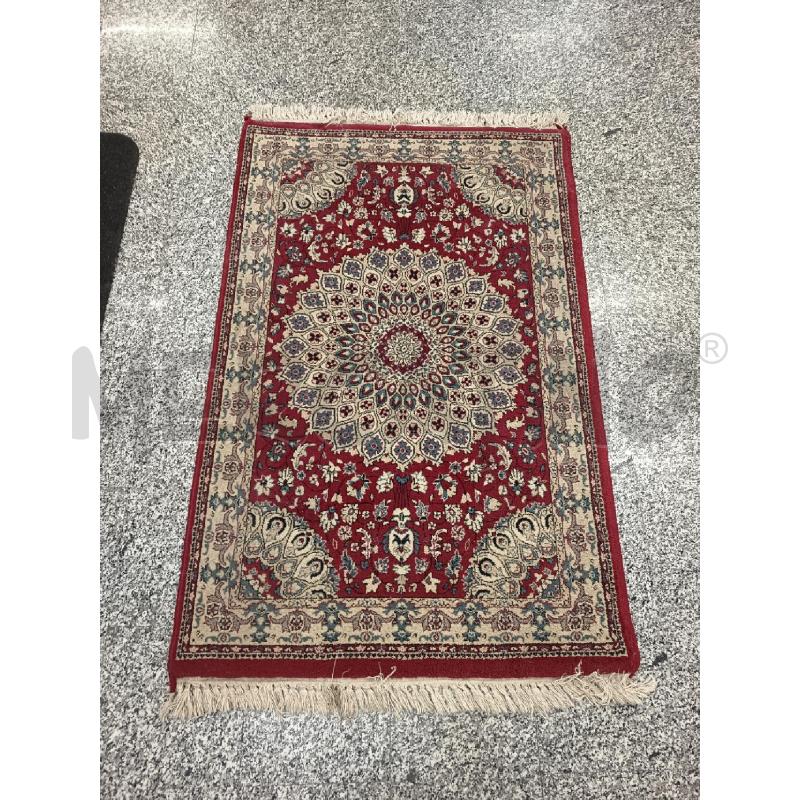 TAPPETO ROSSO BLU 100X150 | Mercatino dell'Usato Roma rebibbia 1