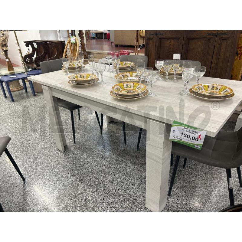 TAVOLO GRIGIO ALLUNGABILE  | Mercatino dell'Usato Roma rebibbia 1