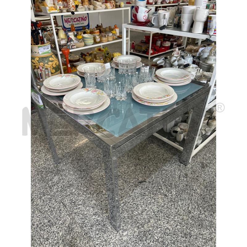 TAVOLO QUADRATO ALL.PIANO VETRO | Mercatino dell'Usato Roma rebibbia 1