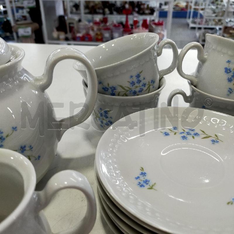 TAZZE CERAM BIANCA FIORI BLU 6PZ+3 PORTATE | Mercatino dell'Usato Roma rebibbia 2