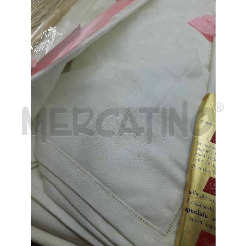 TOVAGLIA BIANCA COTONE 100%/FIOCCHI ROSA+6TOVAGLIOLI | Mercatino dell'Usato Roma rebibbia 3