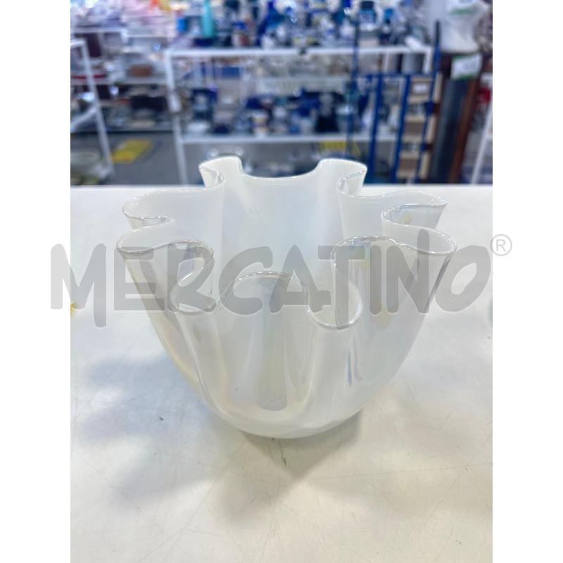 VASETTO FAZZOLETTO BIANCO CANGIANTE | Mercatino dell'Usato Roma rebibbia 1
