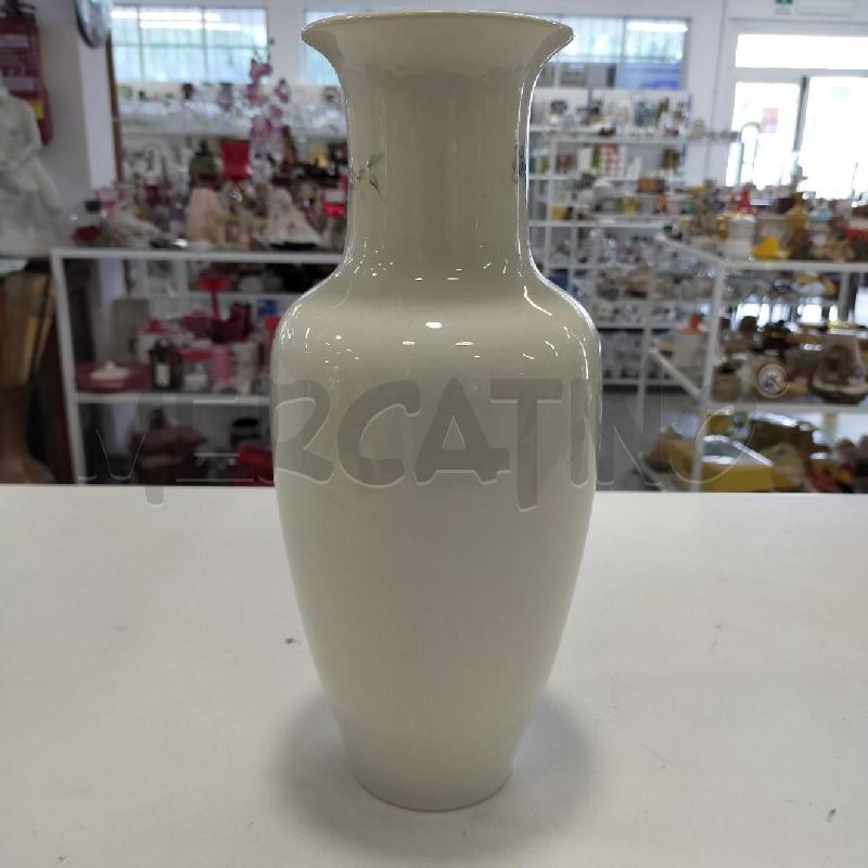 VASO CERAM BIANCA FIORI ROSA  | Mercatino dell'Usato Roma rebibbia 2