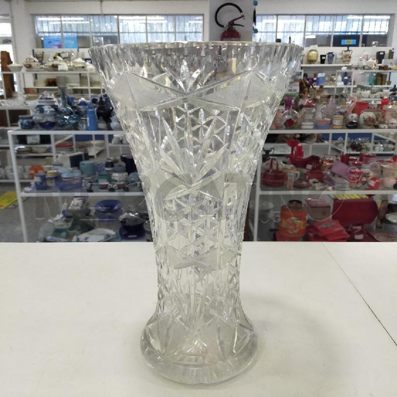 VASO CRISTALLO INCISO SVASATO | Mercatino dell'Usato Roma rebibbia 1