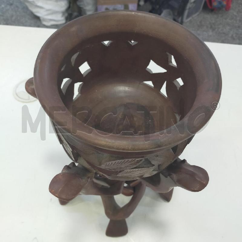 VASO LEGNO FOGLIE C  PIEDISTALLO INTRECCIATO | Mercatino dell'Usato Roma rebibbia 2