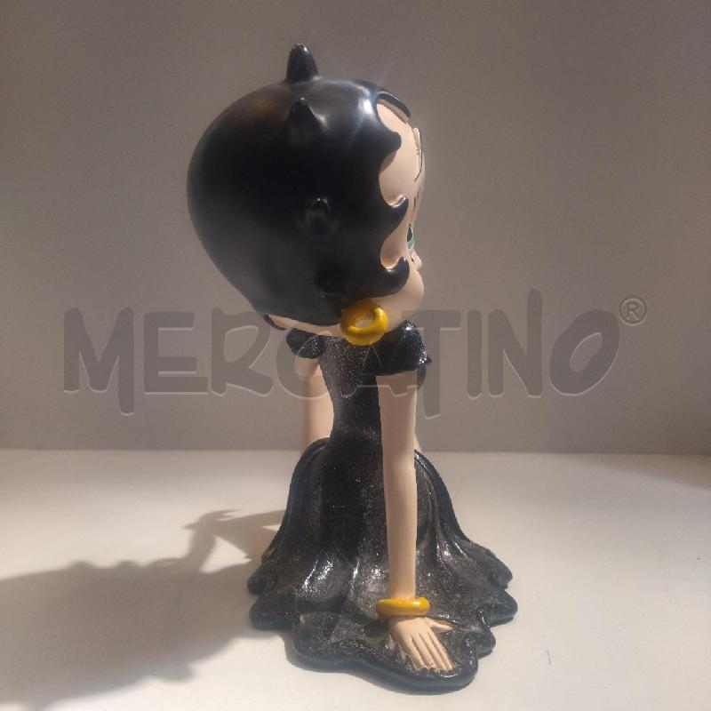 ACTION FIGURE BETTY BOOP SDRAIATA 2003 | Mercatino dell'Usato Roma re di roma 4