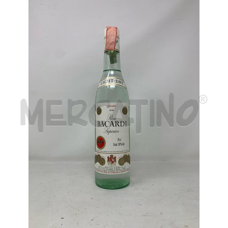 BOTTIGLIA BACARDI SUPERIOR LIGHT DRY TAPPO BIANCO  | Mercatino dell'Usato Roma re di roma 1