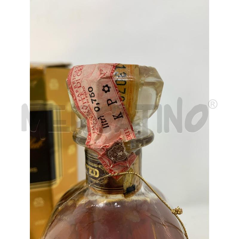 BOTTIGLIA WHISKY CANADIAN 12 YEARS  | Mercatino dell'Usato Roma re di roma 2