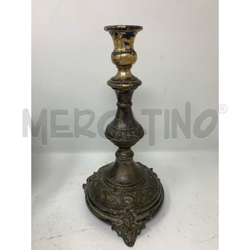 CANDELIERE METALLO 3 PIEDI BASE TONDA | Mercatino dell'Usato Roma re di roma 1