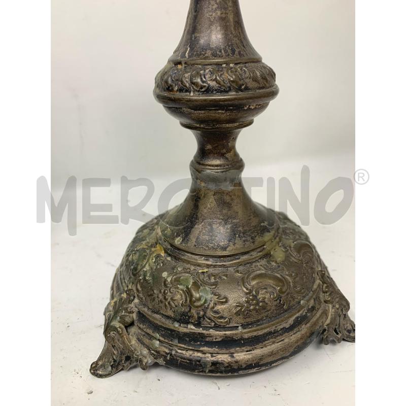 CANDELIERE METALLO 3 PIEDI BASE TONDA | Mercatino dell'Usato Roma re di roma 3