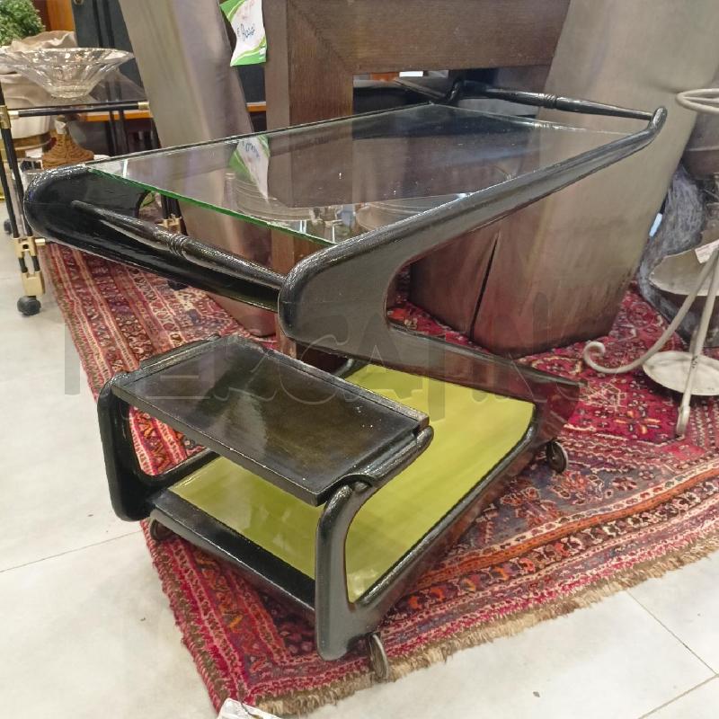 CARRELLO LEGNO NERO CASSINA RIP VETRO ROTELLE | Mercatino dell'Usato Roma re di roma 2