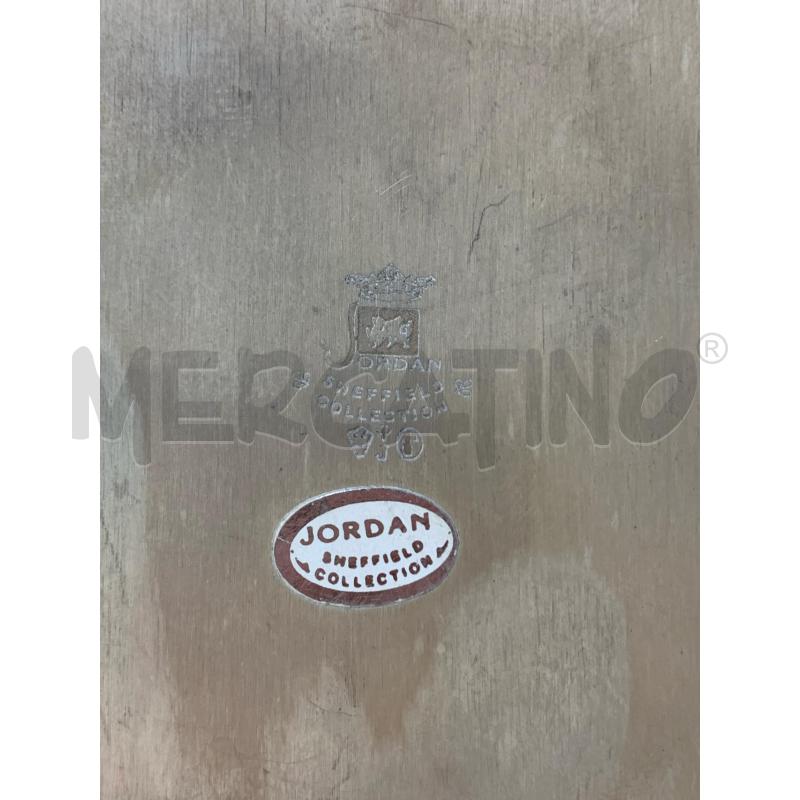 CENTRO TAVOLA JORDAN SHEFFIELD BORDO SAGOMATO ONDULATO ESAGONALE  | Mercatino dell'Usato Roma re di roma 3