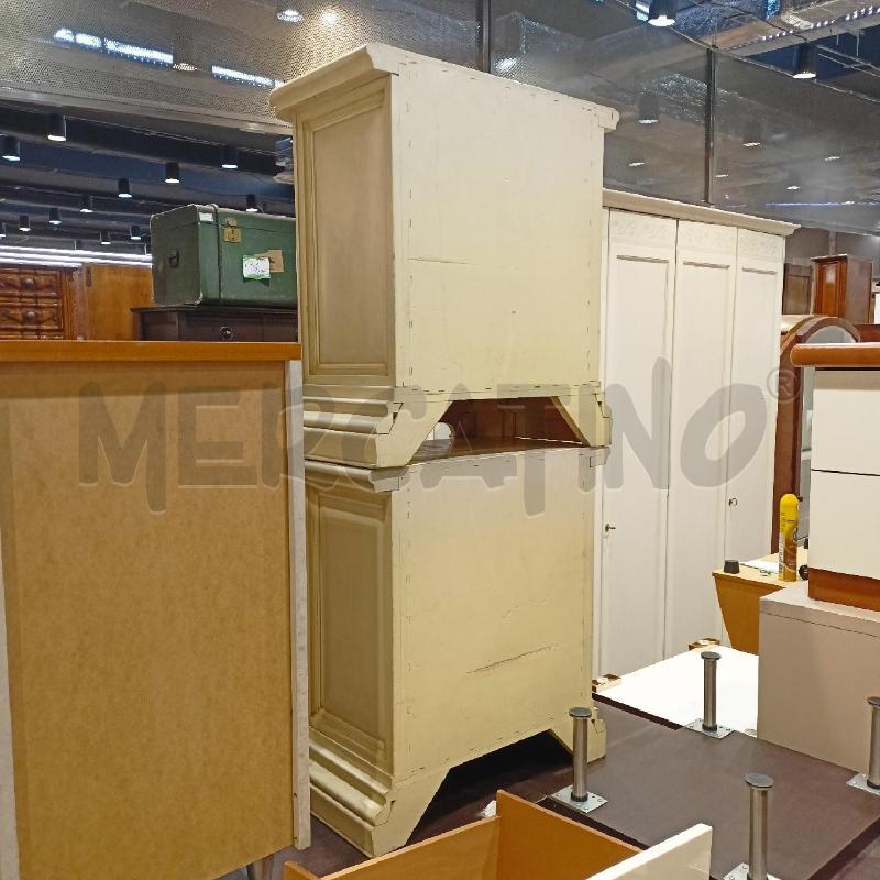 COMODINI COPPIA COPPIA 3 C FIOR PANNA AVORIO CREMA | Mercatino dell'Usato Roma re di roma 2
