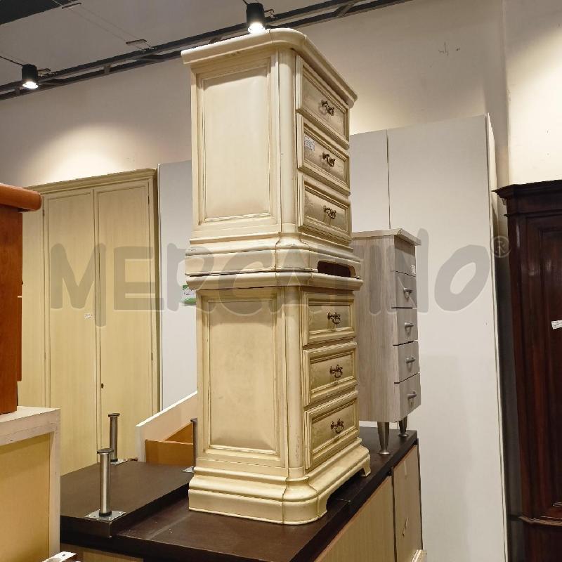 COMODINI COPPIA COPPIA 3 C FIOR PANNA AVORIO CREMA | Mercatino dell'Usato Roma re di roma 4