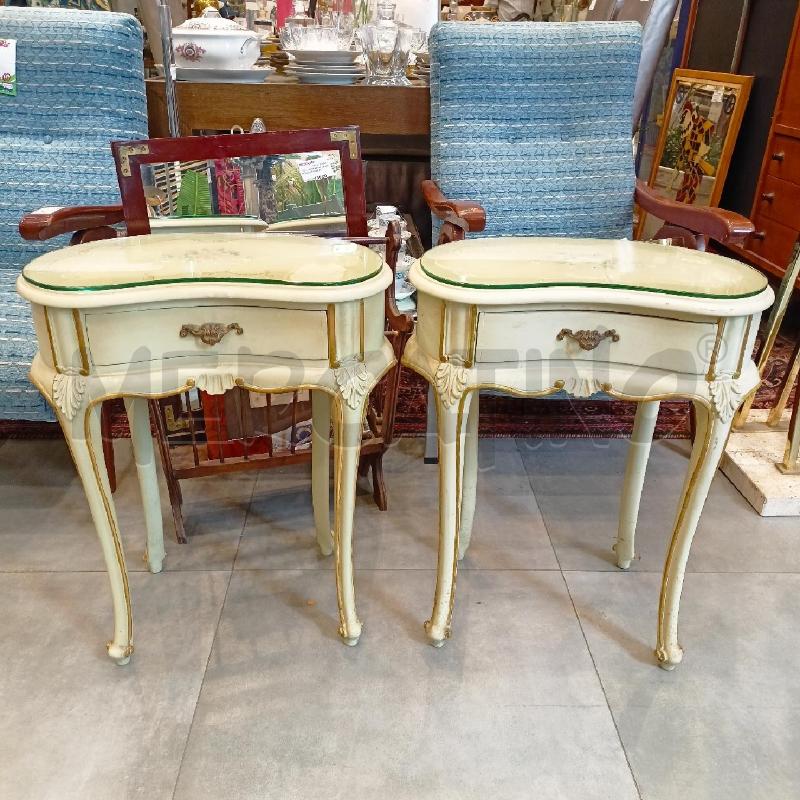 COMODINI COPPIA LEGNO VENEZ | Mercatino dell'Usato Roma re di roma 1