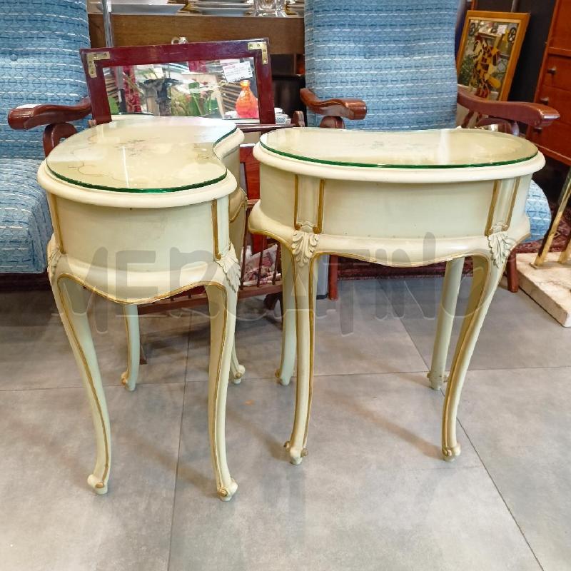 COMODINI COPPIA LEGNO VENEZ | Mercatino dell'Usato Roma re di roma 2