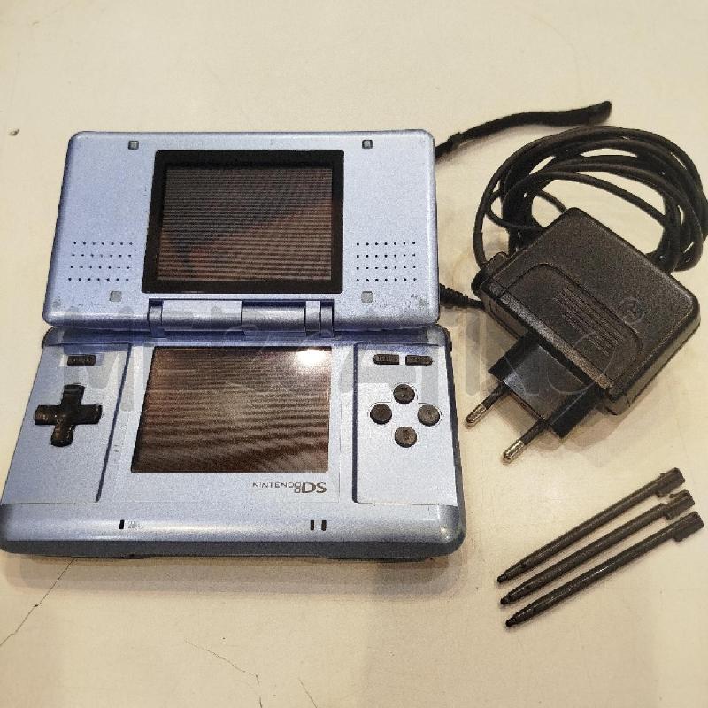 CONSOLE NITENDO DS MODELLO NTR-001 AZZURRO CON CARICATORE TEST OK | Mercatino dell'Usato Roma re di roma 1
