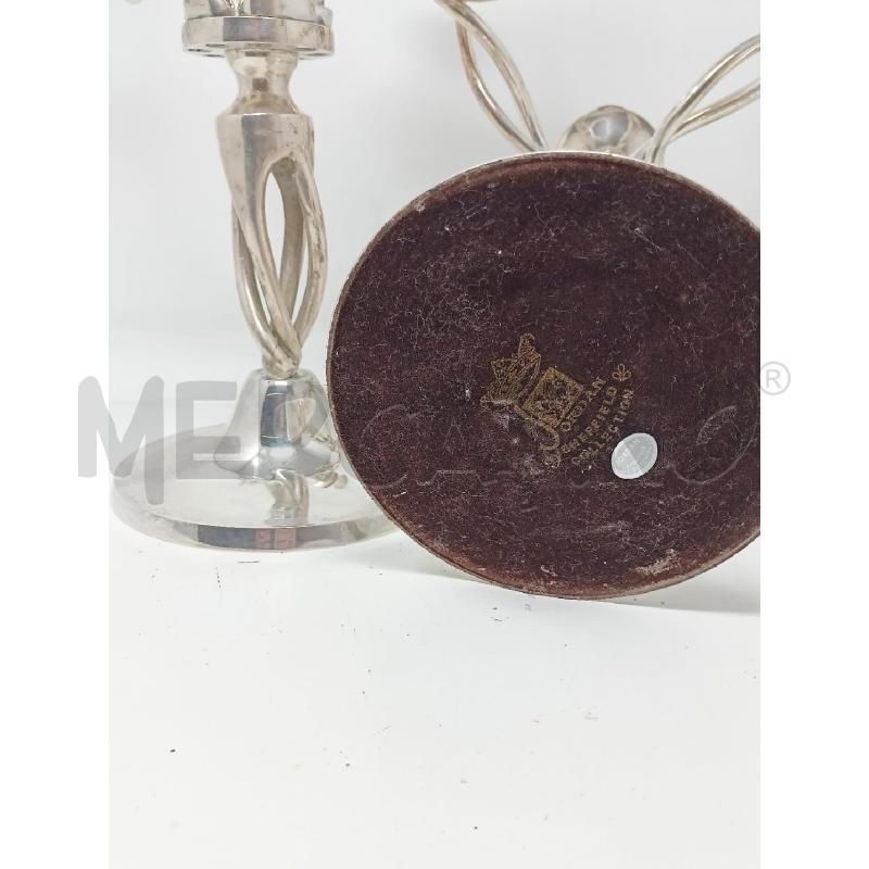 COPPIA CANDELABRI JORDAN SHEFFIELD MANICI INTRECCIATI BASE TONDA 5 LUCI  | Mercatino dell'Usato Roma re di roma 5
