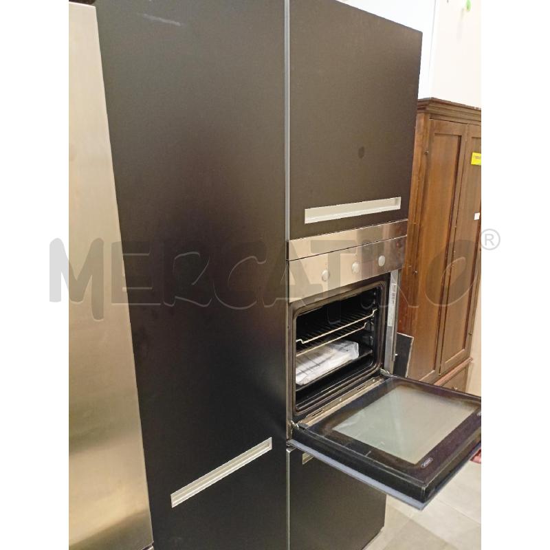CUCINA ARC LINEARE PIANO MARMO NERO 4 COLONNE+FRIGO SMEG+FORNO+LAVAST+MICROONDE WHIRPOOL | Mercatino dell'Usato Roma re di roma 4