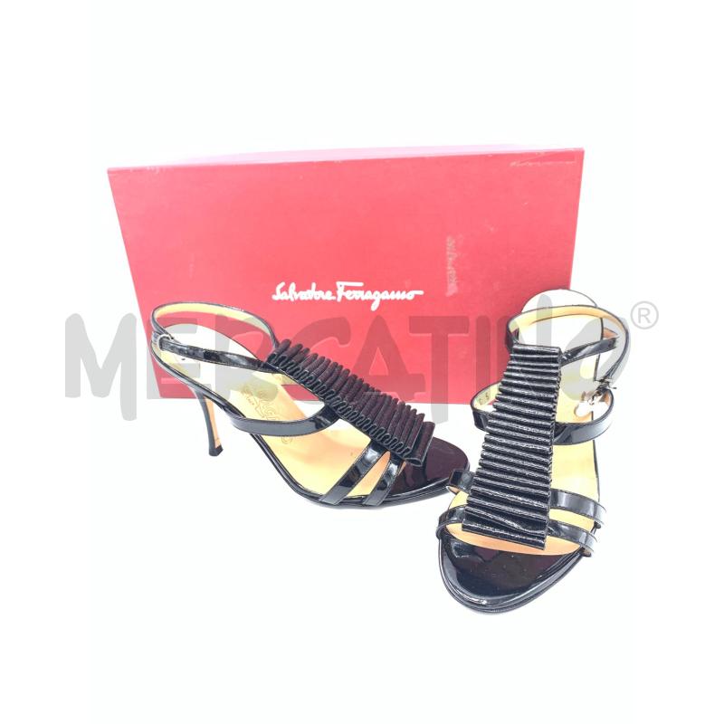 DECOLLETE FERRAGAMO PELLE NERO LUCIDO  | Mercatino dell'Usato Roma re di roma 1