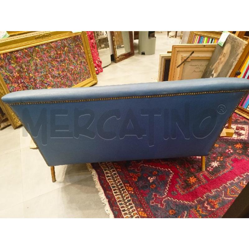DIVANETTO BLU | Mercatino dell'Usato Roma re di roma 3