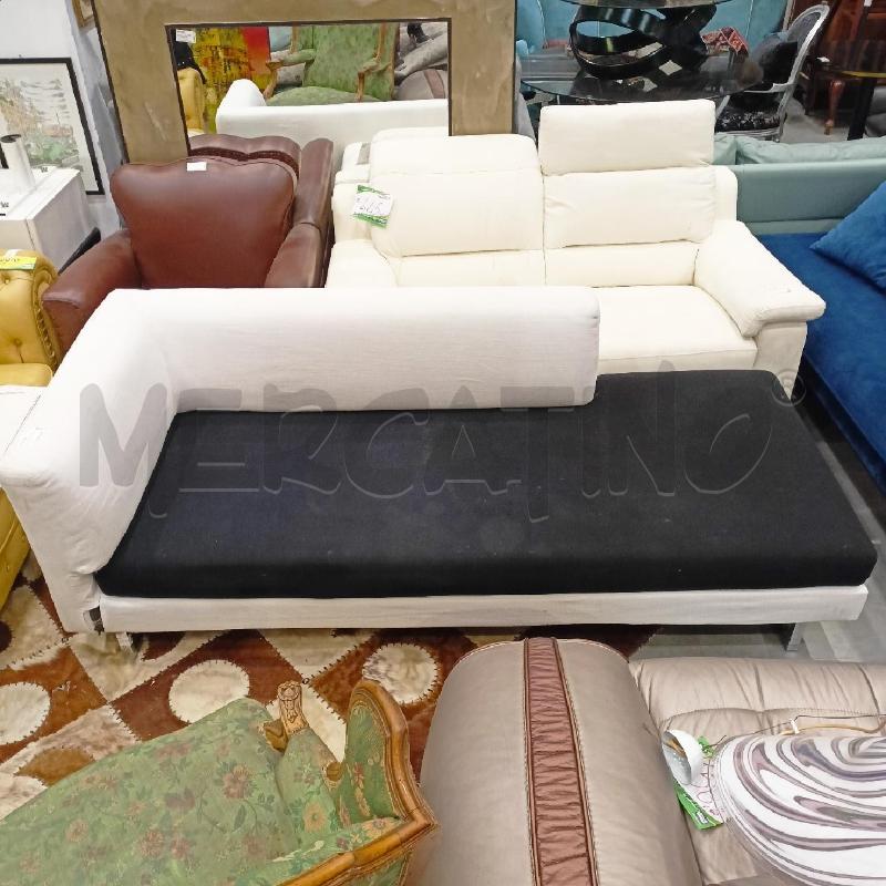 DIVANO CHAISE LONGE BIANCO NERO | Mercatino dell'Usato Roma re di roma 1